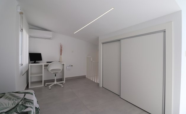 Herverkoop - Semi Detached - Torrevieja - San Luis