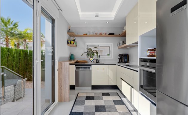 Herverkoop - Adosado - Ciudad Quesada - DOÑA PEPA