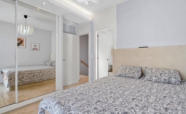 Herverkoop - Adosado - Ciudad Quesada - DOÑA PEPA