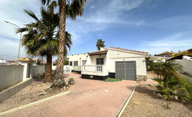 Resale - Detached villa - Ciudad Quesada