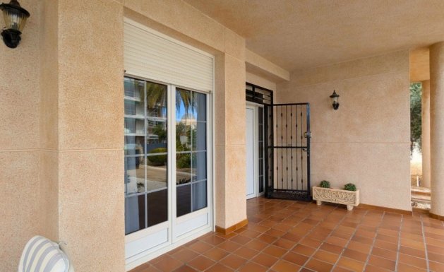 Herverkoop - Detached House / Villa - Mil Palmeras