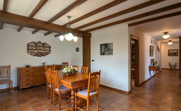 Herverkoop - Detached House / Villa - Mil Palmeras