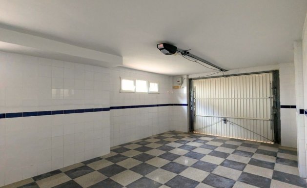 Herverkoop - Detached House / Villa - Mil Palmeras