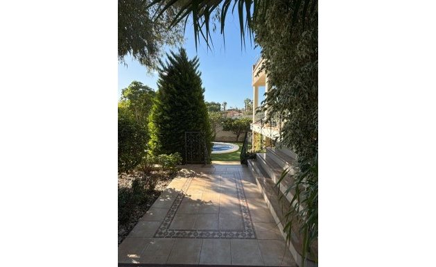 Resale - Detached villa - Ciudad Quesada
