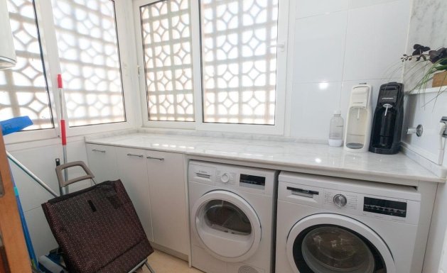 Herverkoop - Apartment - Torrevieja - Playa Del Cura