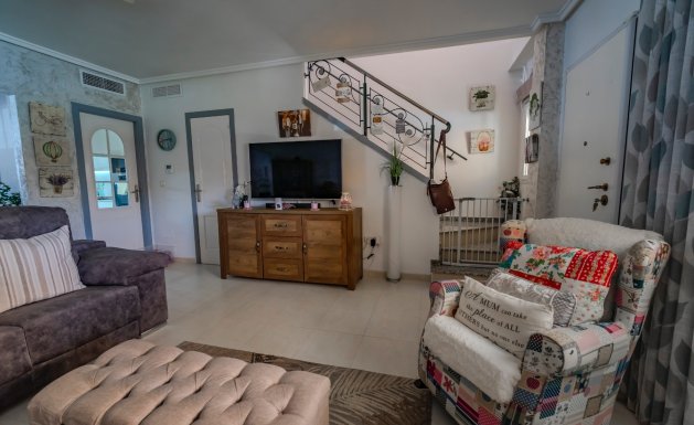 Resale - Semi Detached - Ciudad Quesada - Lo Marabú