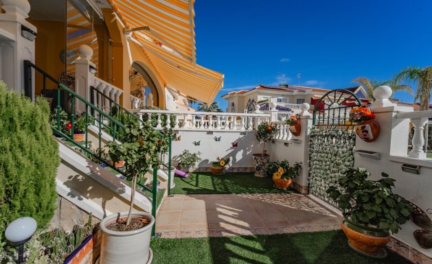 Resale - Semi Detached - Ciudad Quesada - Lo Marabú