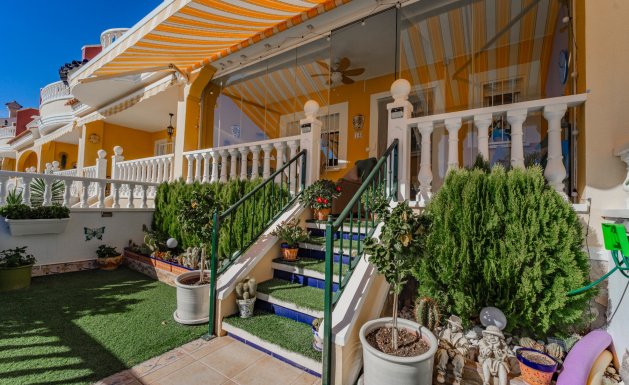 Resale - Semi Detached - Ciudad Quesada - Lo Marabú