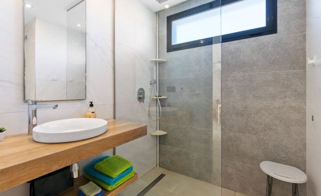 Resale - Apartment - Torrevieja - Punta Prima