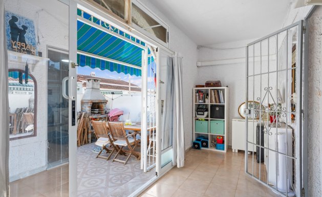 Resale - Chalet - Torrevieja - La Siesta