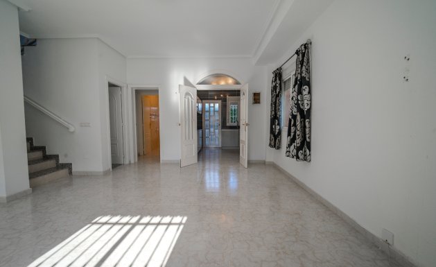 Reventa - Villa - Ciudad Quesada - Dona Pepa