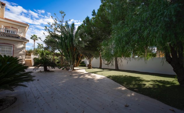 Reventa - Villa - Ciudad Quesada - Dona Pepa