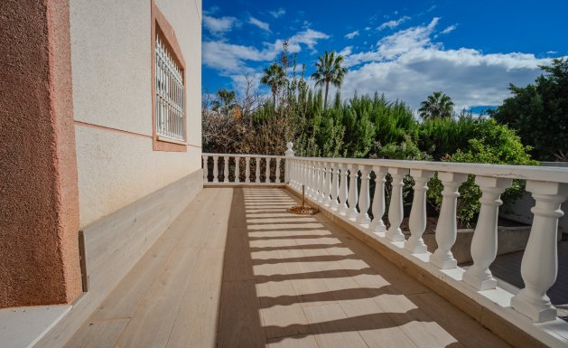 Reventa - Villa - Ciudad Quesada - Dona Pepa