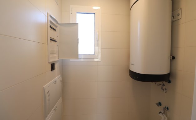 Resale - Apartment - Guardamar del Segura - El Raso