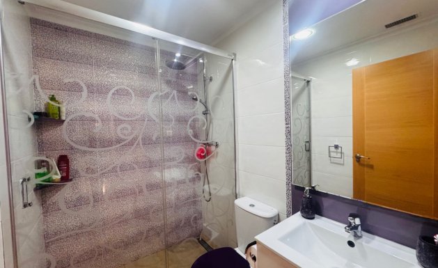 Herverkoop - Apartment - Almoradí