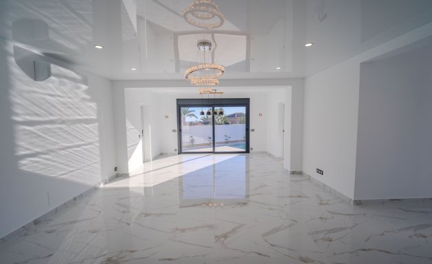 Resale - Villa - Ciudad Quesada - Town Center