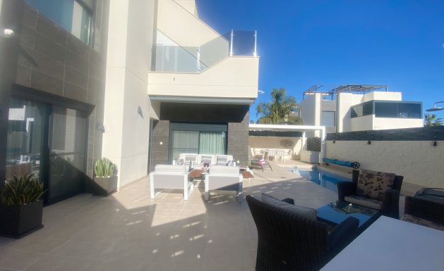 Resale - Detached House / Villa - Ciudad Quesada - Pueblo Bravo