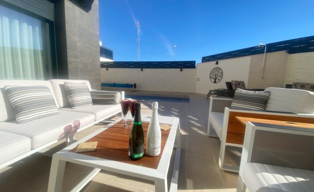 Resale - Detached House / Villa - Ciudad Quesada - Pueblo Bravo