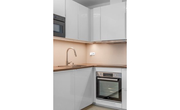 Herverkoop - Apartment - Torrevieja - Playa del Cura