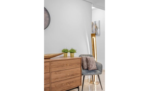 Herverkoop - Apartment - Torrevieja - Playa del Cura