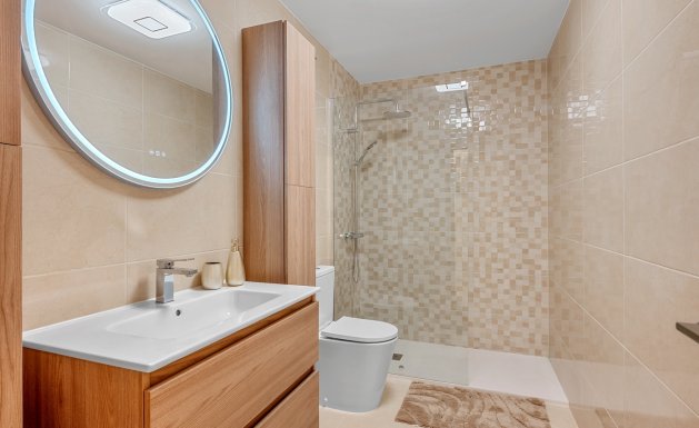 Herverkoop - Apartment - Torrevieja - Playa del Cura