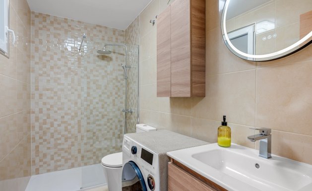 Herverkoop - Apartment - Torrevieja - Playa del Cura