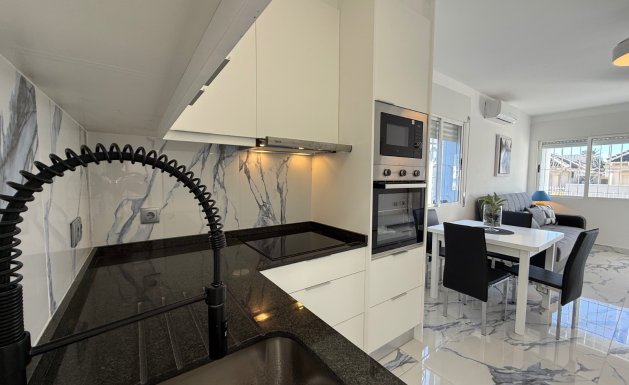 Herverkoop - Semi Detached - Torrevieja - El chaparral