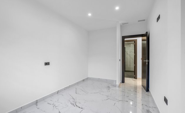 Resale - Villa - Orihuela Costa - Campoamor