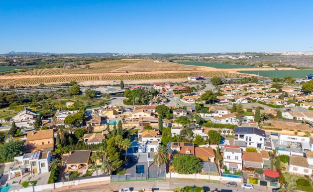 Resale - Villa - Orihuela Costa - Campoamor