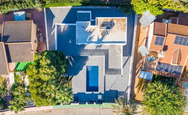 Resale - Villa - Orihuela Costa - Campoamor