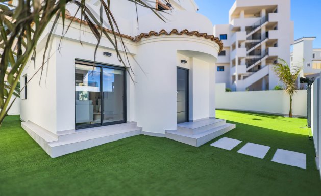 Obra nueva - Villa - Orihuela Costa