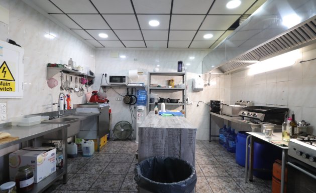 Herverkoop - Reclame - Formentera del Segura - Formentera - Village