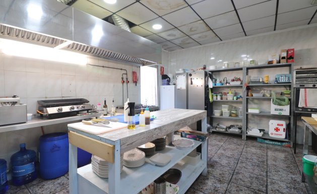 Herverkoop - Reclame - Formentera del Segura - Formentera - Village