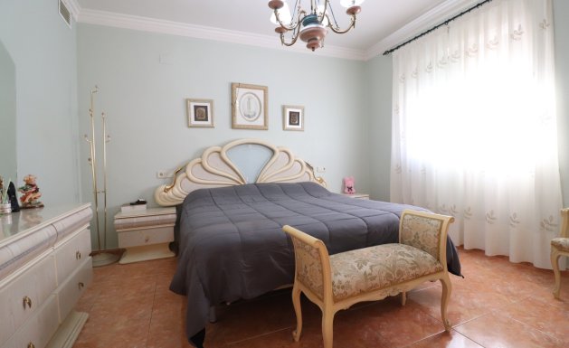 Reventa - Detached House / Villa - Almoradi - El Saladar