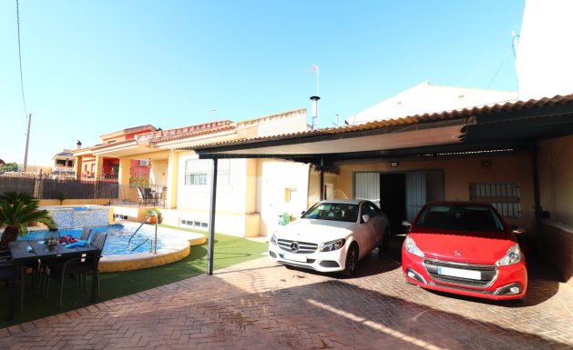 Reventa - Detached House / Villa - Almoradi - El Saladar