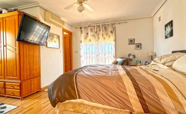 Resale - Detached House / Villa - Torrevieja - Los Balcones - Los Altos del Edén