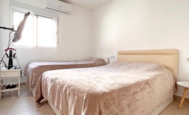 Herverkoop - Chalet - Orihuela Costa - Playa Flamenca