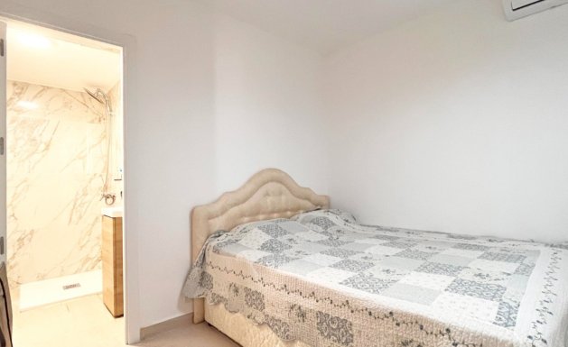 Herverkoop - Chalet - Orihuela Costa - Playa Flamenca