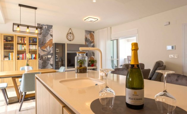 Resale - Apartment - Orihuela Costa - Villamartín