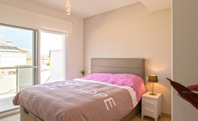 Resale - Apartment - Orihuela Costa - Villamartín