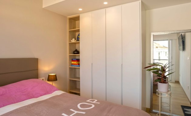 Resale - Apartment - Orihuela Costa - Villamartín