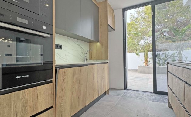 Resale - Detached House / Villa - Torrevieja - Los Balcones - Los Altos del Edén