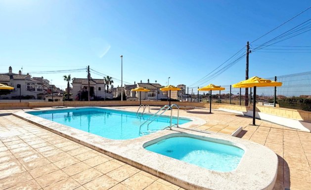 Reventa - Chalet - Torrevieja - Torrelamata - La Mata