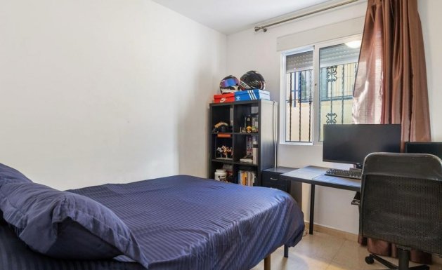 Herverkoop - Detached House / Villa - Orihuela Costa - Villamartín