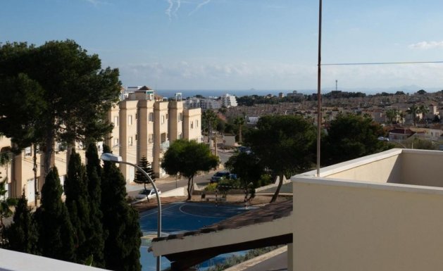 Herverkoop - Detached House / Villa - Orihuela Costa - Villamartín