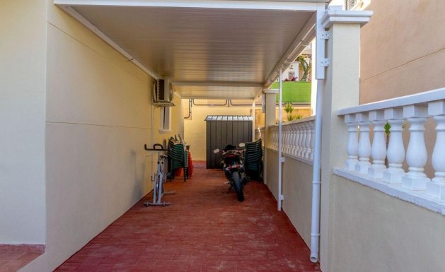 Herverkoop - Detached House / Villa - Orihuela Costa - Villamartín