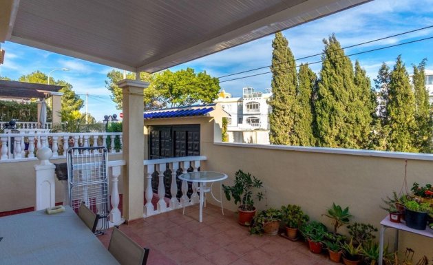 Herverkoop - Detached House / Villa - Orihuela Costa - Villamartín