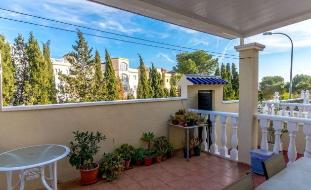 Herverkoop - Detached House / Villa - Orihuela Costa - Villamartín