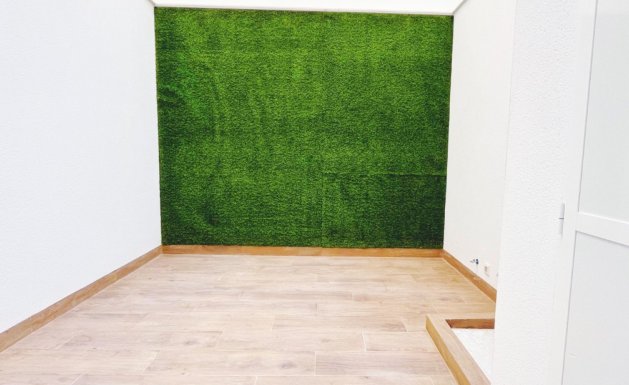 Resale - Apartment - Torrevieja - Playa del Cura