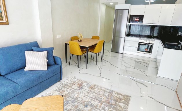 Resale - Apartment - Torrevieja - Playa del Cura